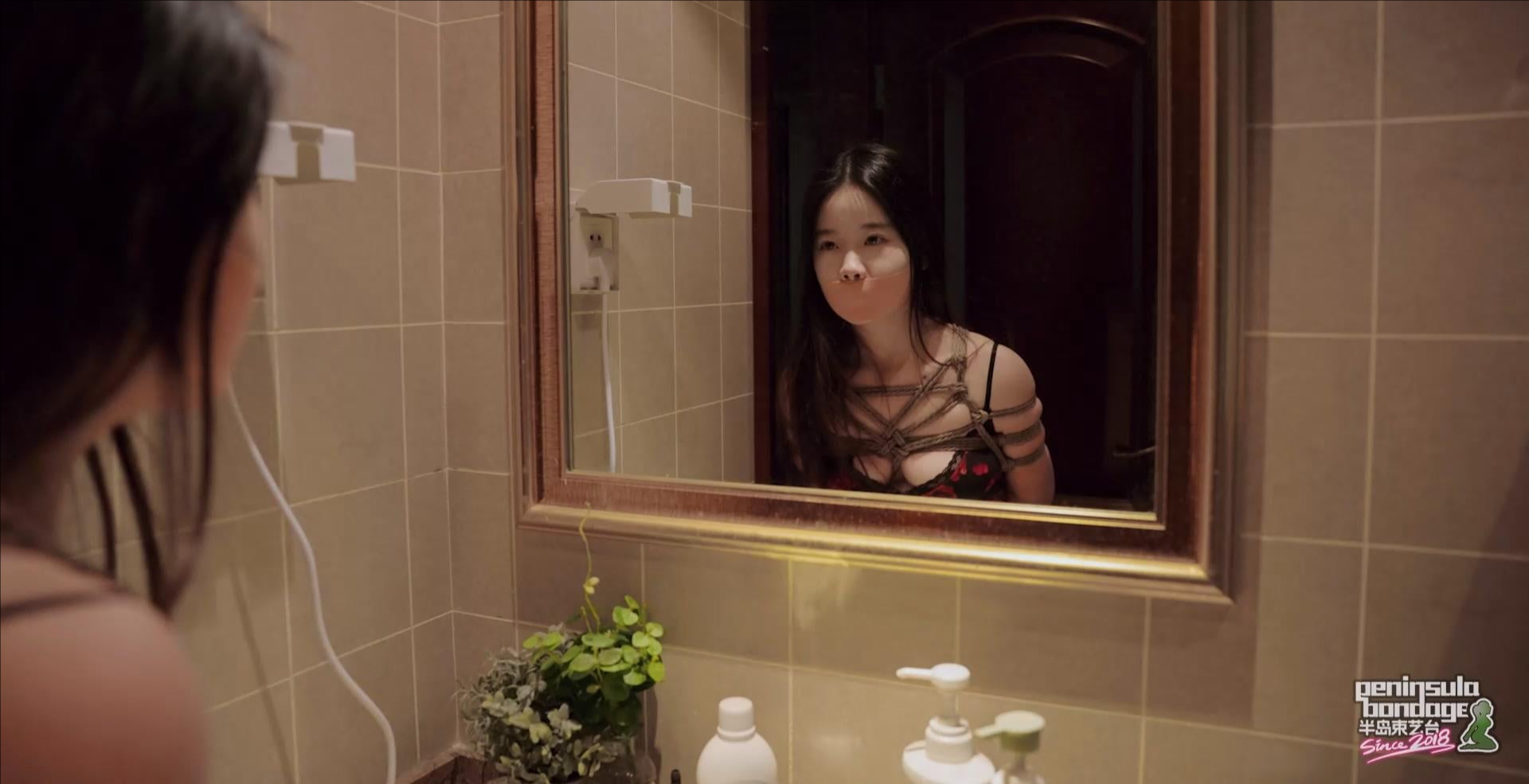 裁剪旋转 - 2026-03-30T100543.033.jpeg