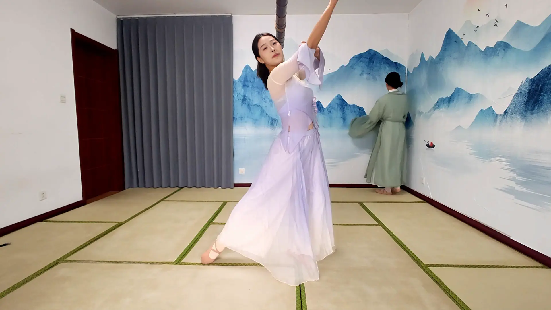 20261020_125346_8b16360cd096bc1c.webp.png